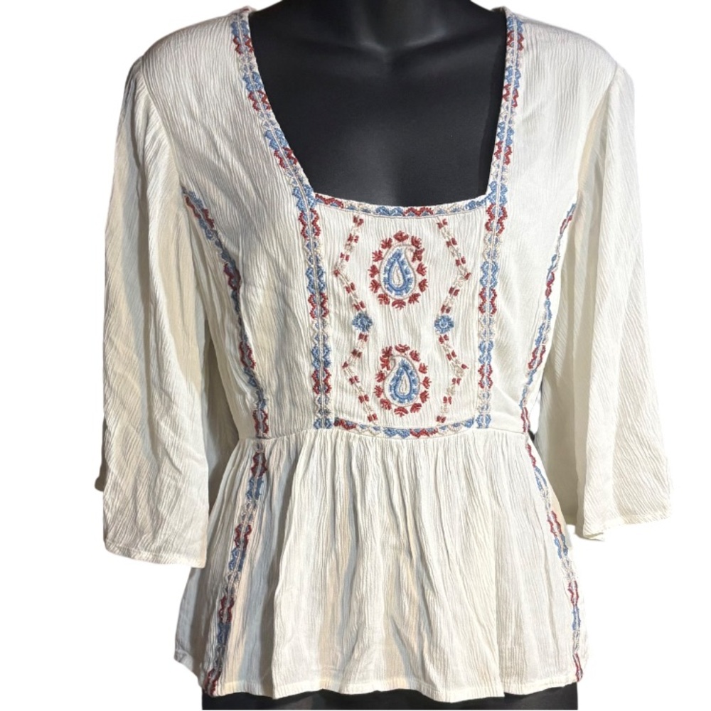 Shyanne Women's Embroidered Short Sleeve Crinkle Peplum Top large boho